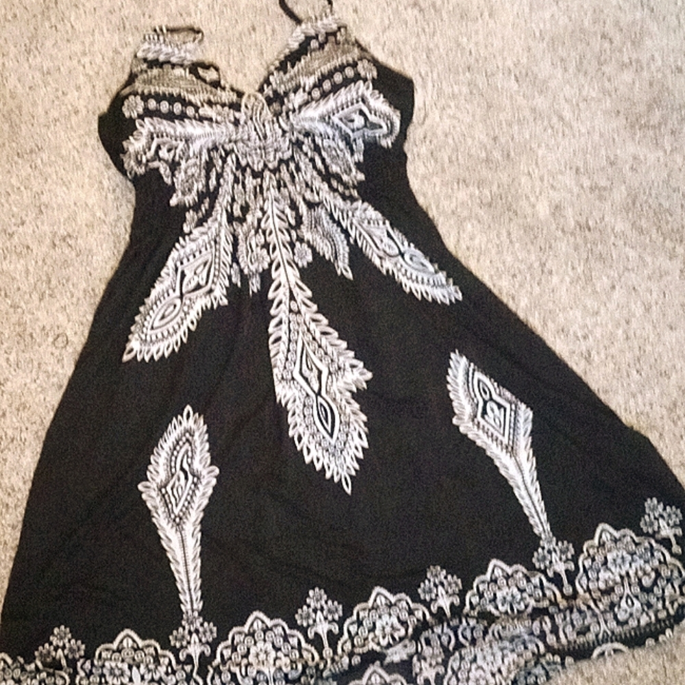 Black &white sundress